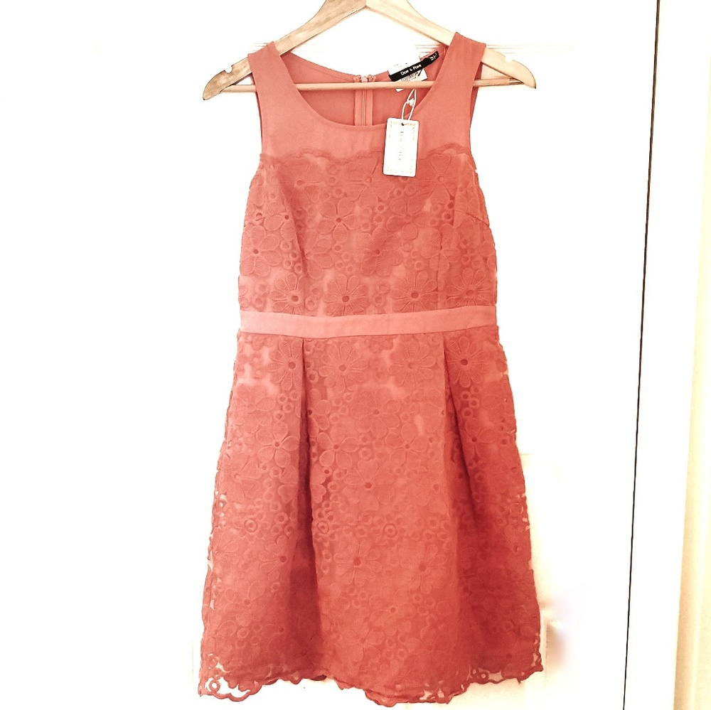 NWT Anthropologie Doe&Rae CoralDress